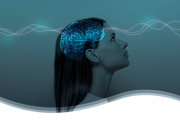 mujer de perfil con superposición de imagen vectorial de un cerebro
